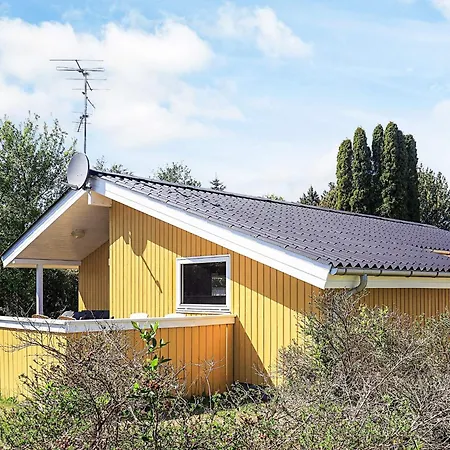 Feriehus 4 Star In Stege