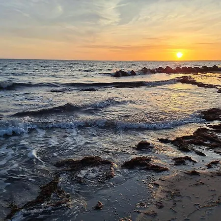 Cozy Retreat With Sauna - By Traum * Stege